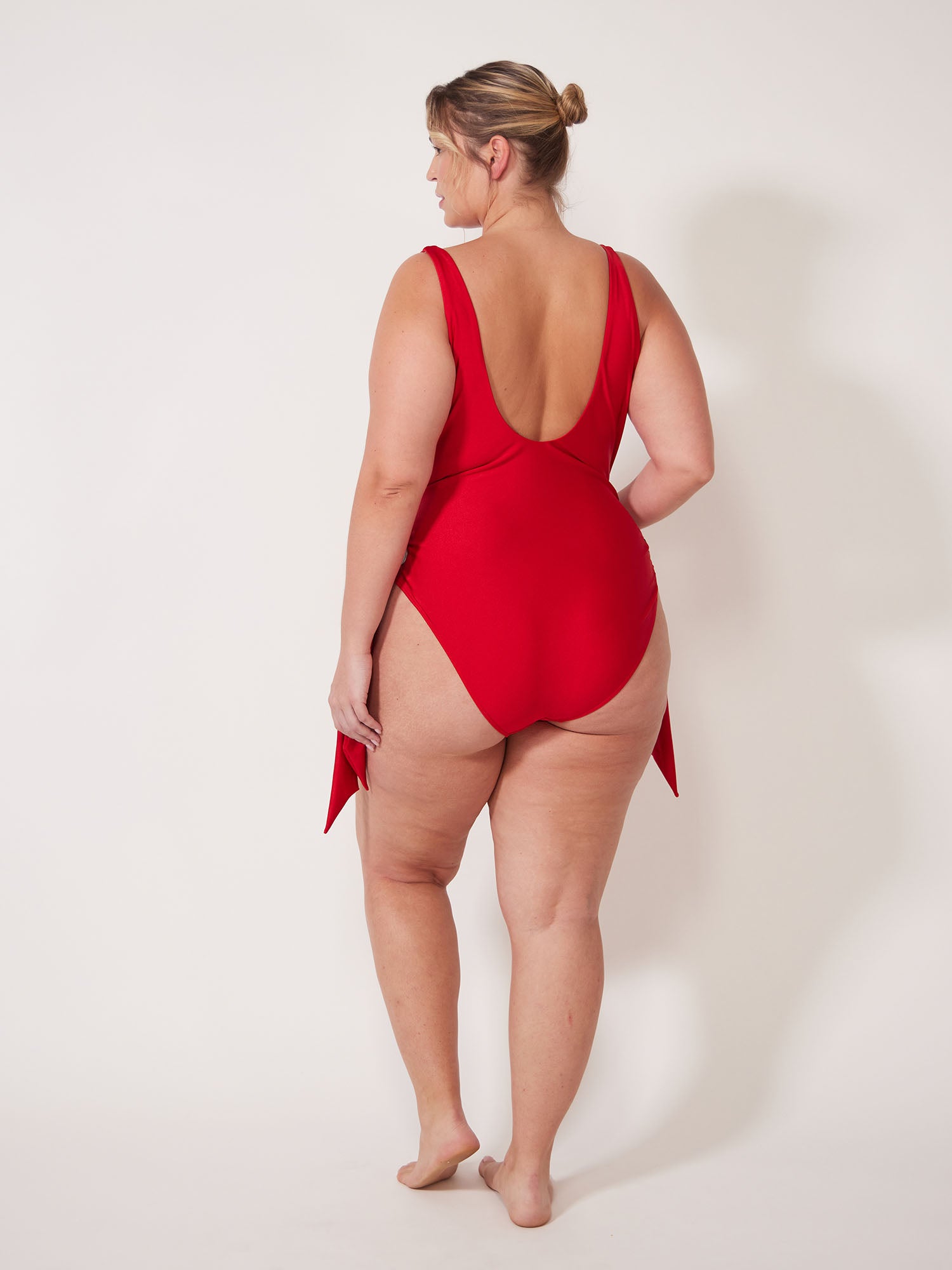 Crimson Andi One Piece