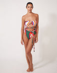 Fronda Lyra One Piece
